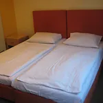 Alpha 3* Francoforte sul Meno