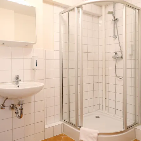 Alpha 3* Frankfurt am Main