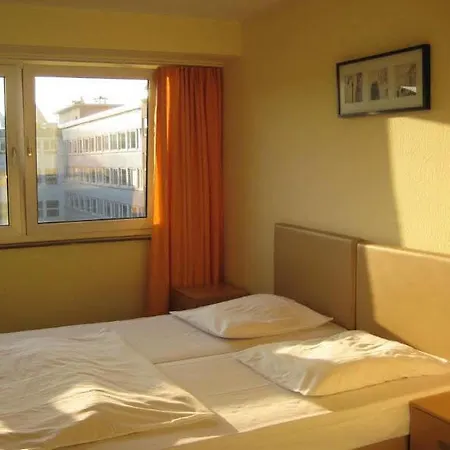 Alpha Πανσιόν