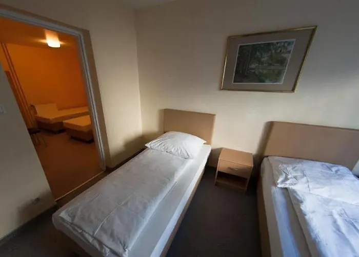 Alpha 3* Frankfurt am Main